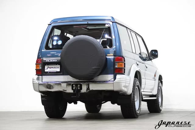 1991 Mitsubishi Pajero JDM car for sale — photo 8 of 25