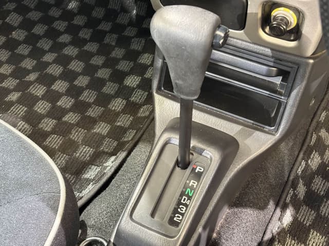 2001 Daihatsu Mira JDM car for sale — photo 24 of 25