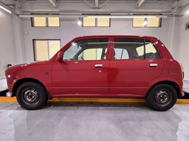 2000 Daihatsu Mira JDM car for sale — photo 3 of 3