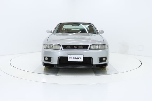 1997 Nissan Skyline JDM car for sale — photo 2 of 8