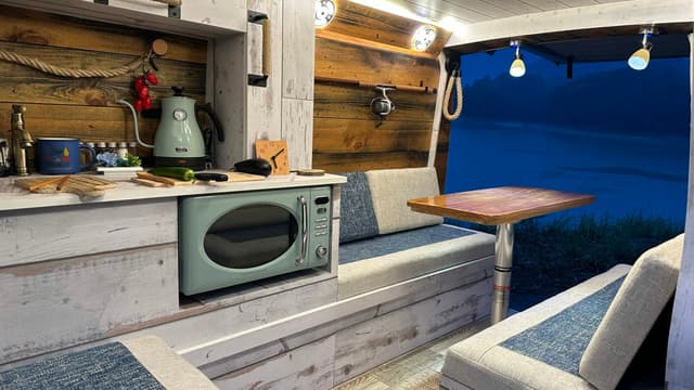 1997 Toyota Townace JDM car for sale — photo 7 of 8
