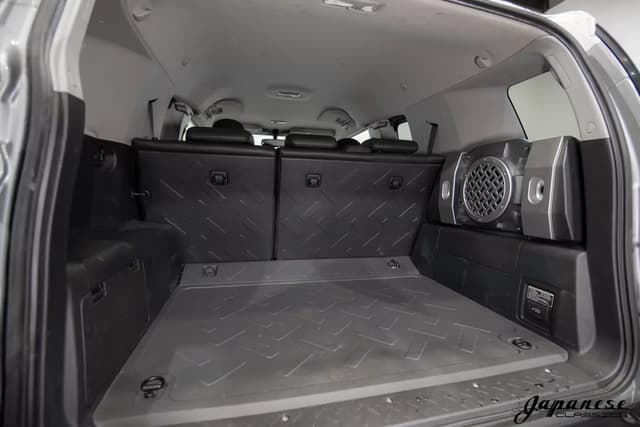 2010 Toyota Fj Cruiser JDM car for sale — photo 22 of 25
