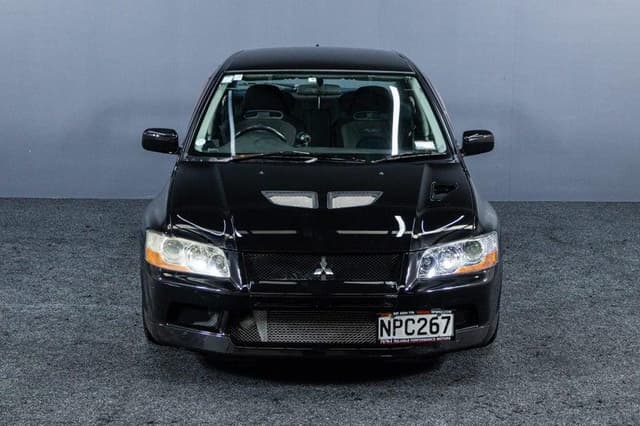 2001 Mitsubishi Lancer Evolution JDM car for sale — photo 6 of 18