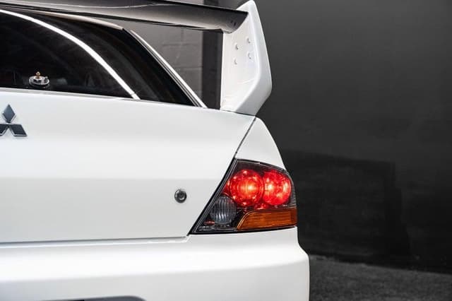 2003 Mitsubishi Lancer Evolution JDM car for sale — photo 3 of 20