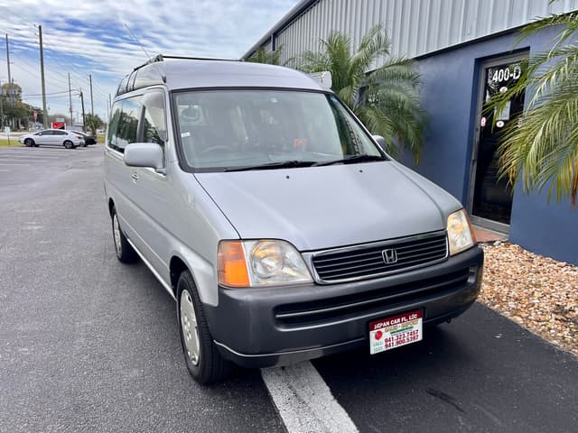 1998 Honda Stepwagon JDM car for sale — photo 14 of 25