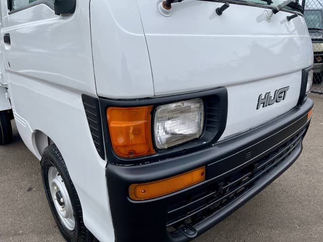 1997 Daihatsu Hijet JDM car for sale — photo 16 of 25
