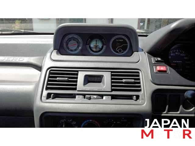 1997 Mitsubishi Pajero JDM car for sale — photo 17 of 25