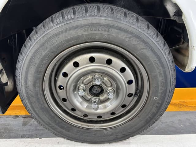 2001 Suzuki Carry JDM car for sale — photo 14 of 24