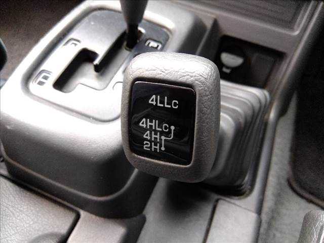 1997 Mitsubishi Pajero JDM car for sale — photo 14 of 25