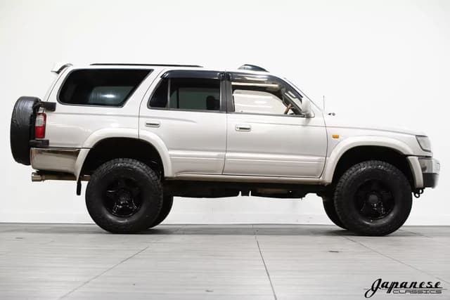 1998 Toyota Hilux Surf JDM car for sale — photo 5 of 25