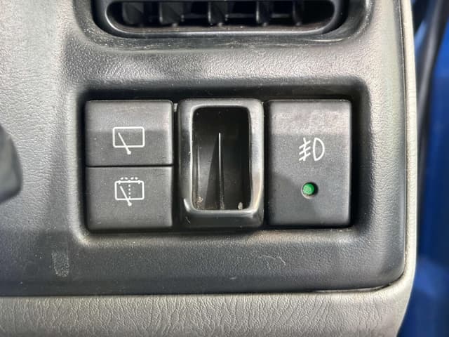 2001 Suzuki Jimny JDM car for sale — photo 16 of 25