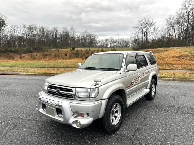 1998 Toyota Hilux Surf JDM car for sale — photo 2 of 10