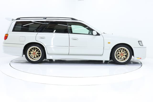 1998 Nissan Stagea JDM car for sale — photo 6 of 25