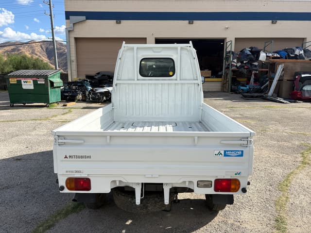 1997 Mitsubishi Minicab JDM car for sale — photo 7 of 25