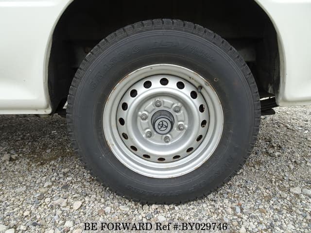 2003 Toyota HiAce JDM car for sale — photo 10 of 25
