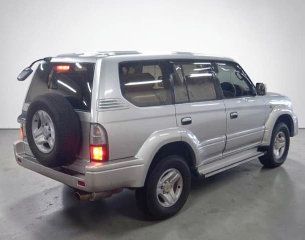 2001 Toyota Land Cruiser Prado JDM car for sale — photo 4 of 4