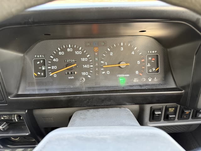 1993 Mitsubishi Delica JDM car for sale — photo 4 of 16