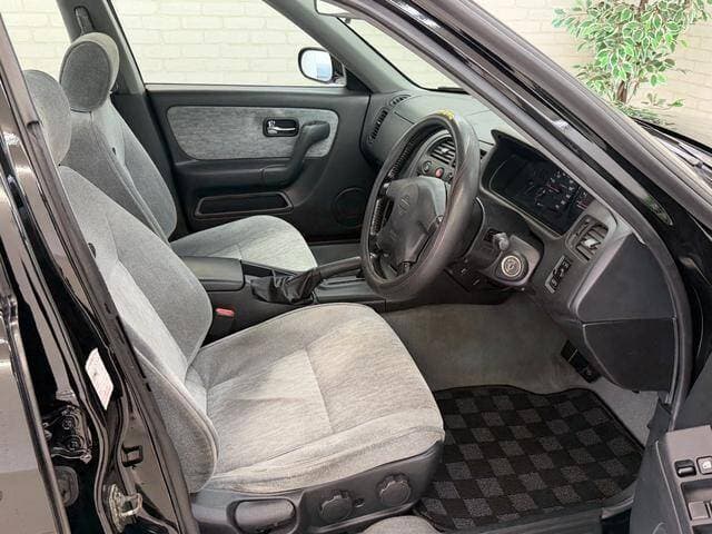 1998 Nissan Skyline JDM car for sale — photo 11 of 18