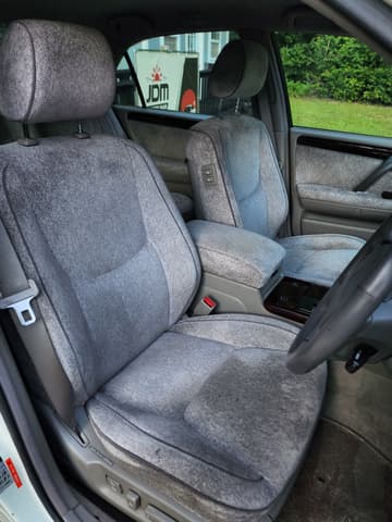 2000 Toyota Crown JDM car for sale — photo 13 of 23