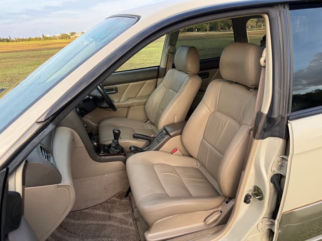 2000 Subaru Legacy JDM car for sale — photo 8 of 25