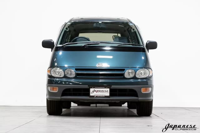 1997 Toyota Estima JDM car for sale — photo 2 of 25