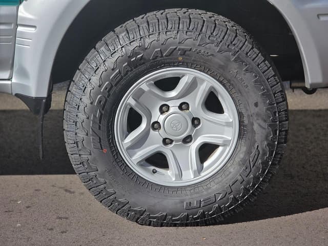 1996 Toyota Land Cruiser Prado JDM car for sale — photo 22 of 25