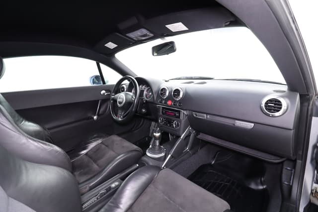 2000 Audi Tt JDM car for sale — photo 16 of 25