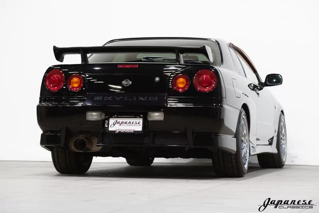 1998 Nissan Skyline JDM car for sale — photo 8 of 25