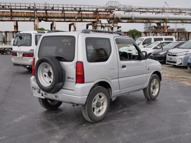 2001 Suzuki Jimny JDM car for sale — photo 5 of 25