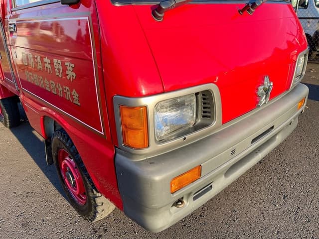 1992 Daihatsu Hijet JDM car for sale — photo 9 of 10