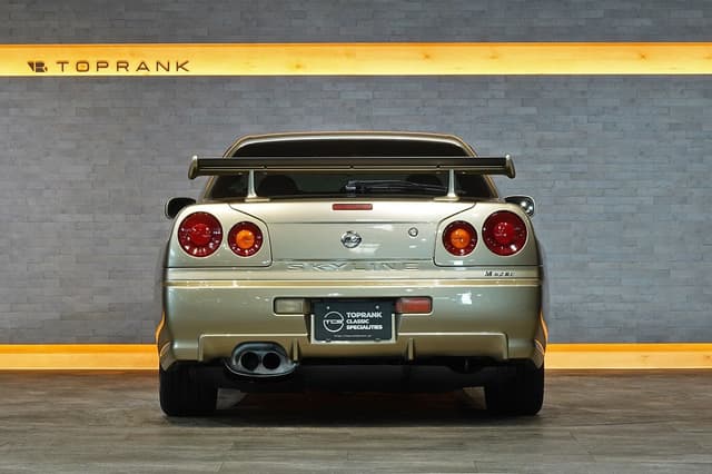 2002 Nissan Skyline JDM car for sale — photo 16 of 25