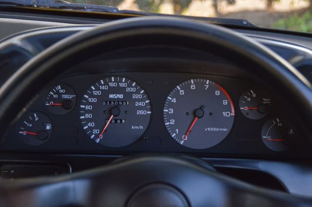 1989 Nissan Skyline JDM car for sale — photo 23 of 25