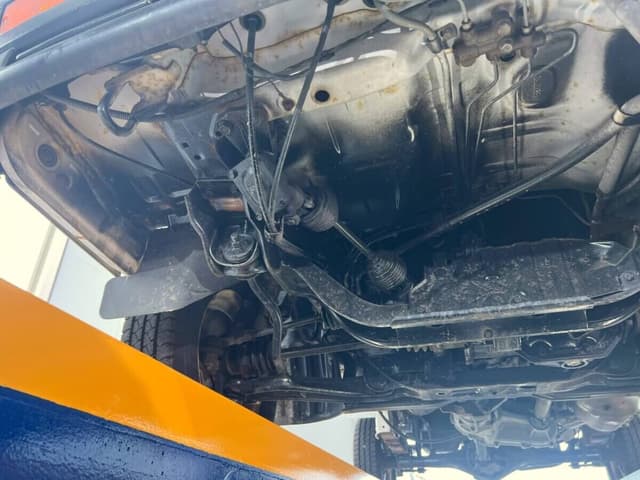 1992 Mitsubishi Minicab JDM car for sale — photo 18 of 24