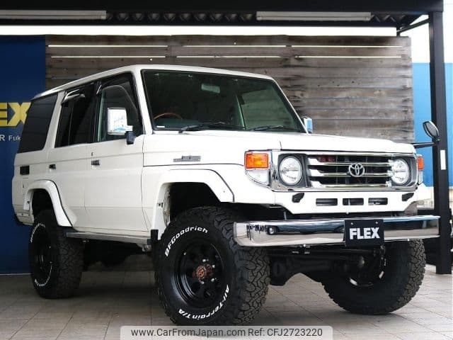2001 Toyota Land Cruiser JDM car for sale — photo 4 of 20