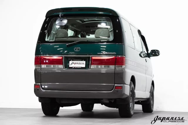 1997 Toyota HiAce JDM car for sale — photo 8 of 25