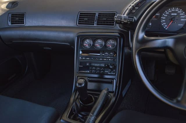 1989 Nissan Skyline JDM car for sale — photo 25 of 25