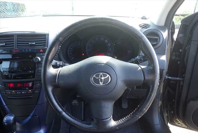 2003 Toyota Caldina JDM car for sale — photo 14 of 25