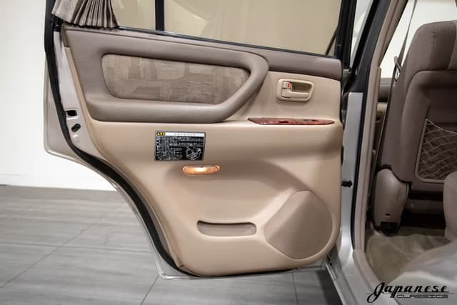1998 Toyota Land Cruiser JDM car for sale — photo 21 of 25