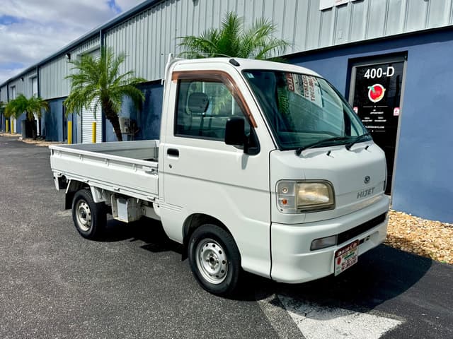 1999 Daihatsu Hijet JDM car for sale — photo 12 of 16