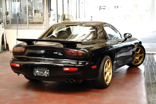 1996 Mazda RX-7 JDM car for sale — photo 4 of 25