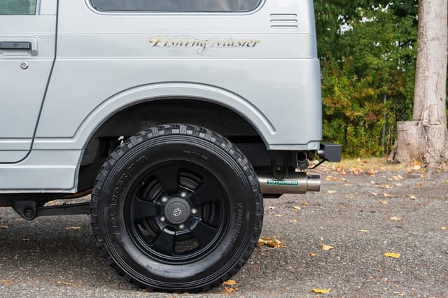 1997 Suzuki Jimny JDM car for sale — photo 12 of 15