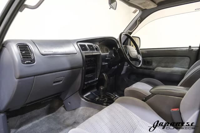 1996 Toyota Hilux JDM car for sale — photo 9 of 24