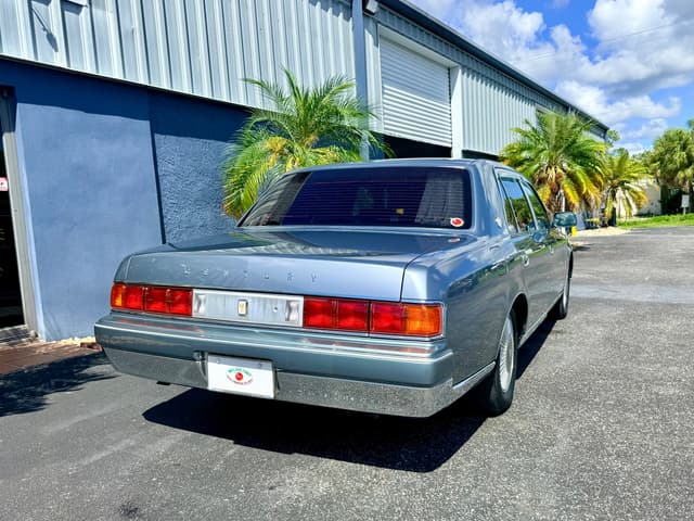 2000 Toyota Century JDM car for sale — photo 7 of 25