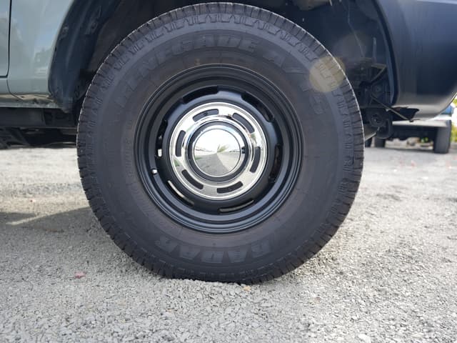 1998 Toyota Land Cruiser Prado JDM car for sale — photo 18 of 23