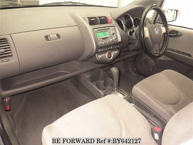 2006 Honda Fit JDM car for sale — photo 4 of 7