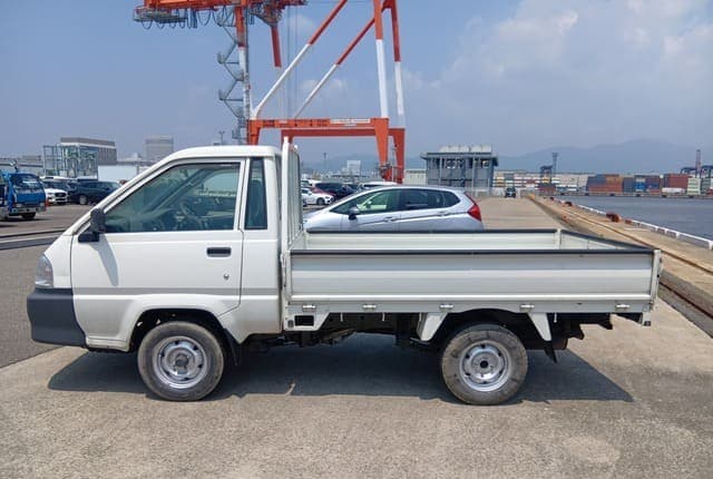 2002 Toyota Lite Ace JDM car for sale — photo 2 of 25