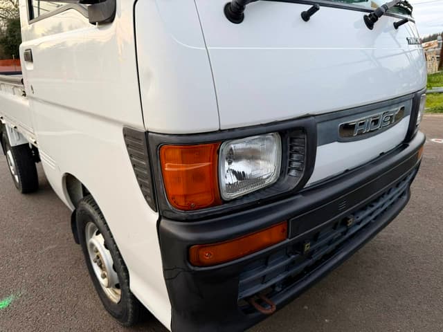 1997 Daihatsu Hijet JDM car for sale — photo 10 of 25