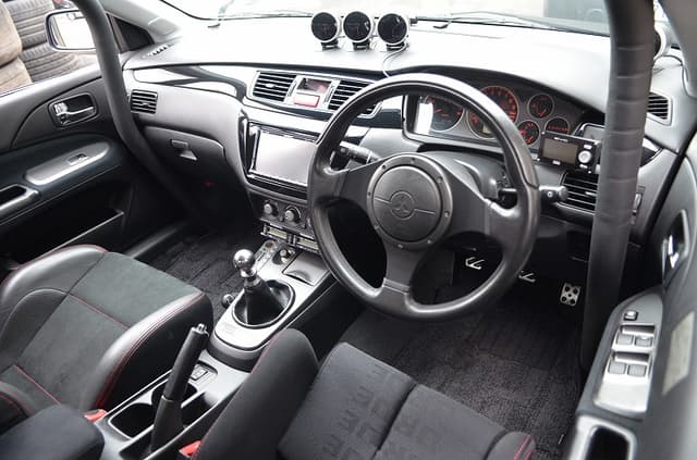 2006 Mitsubishi Lancer JDM car for sale — photo 10 of 11