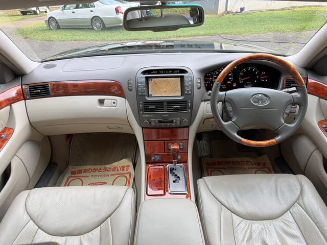 2000 Toyota Celsior JDM car for sale — photo 16 of 25
