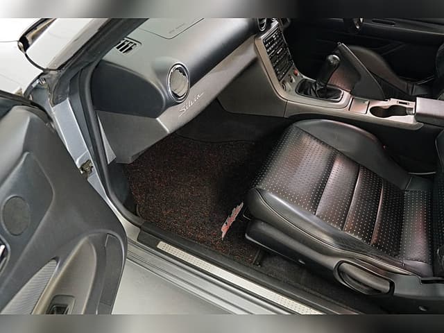 2001 Nissan Silvia JDM car for sale — photo 25 of 25